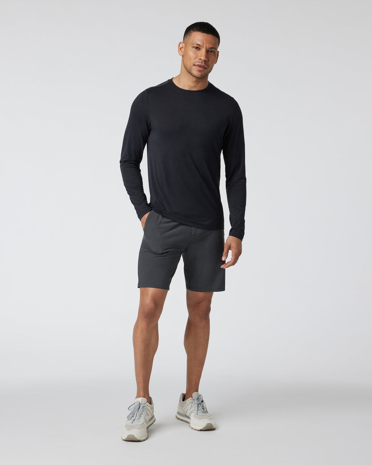 Vuori Long Sleeve Current Tech Tee Black T-Shirt