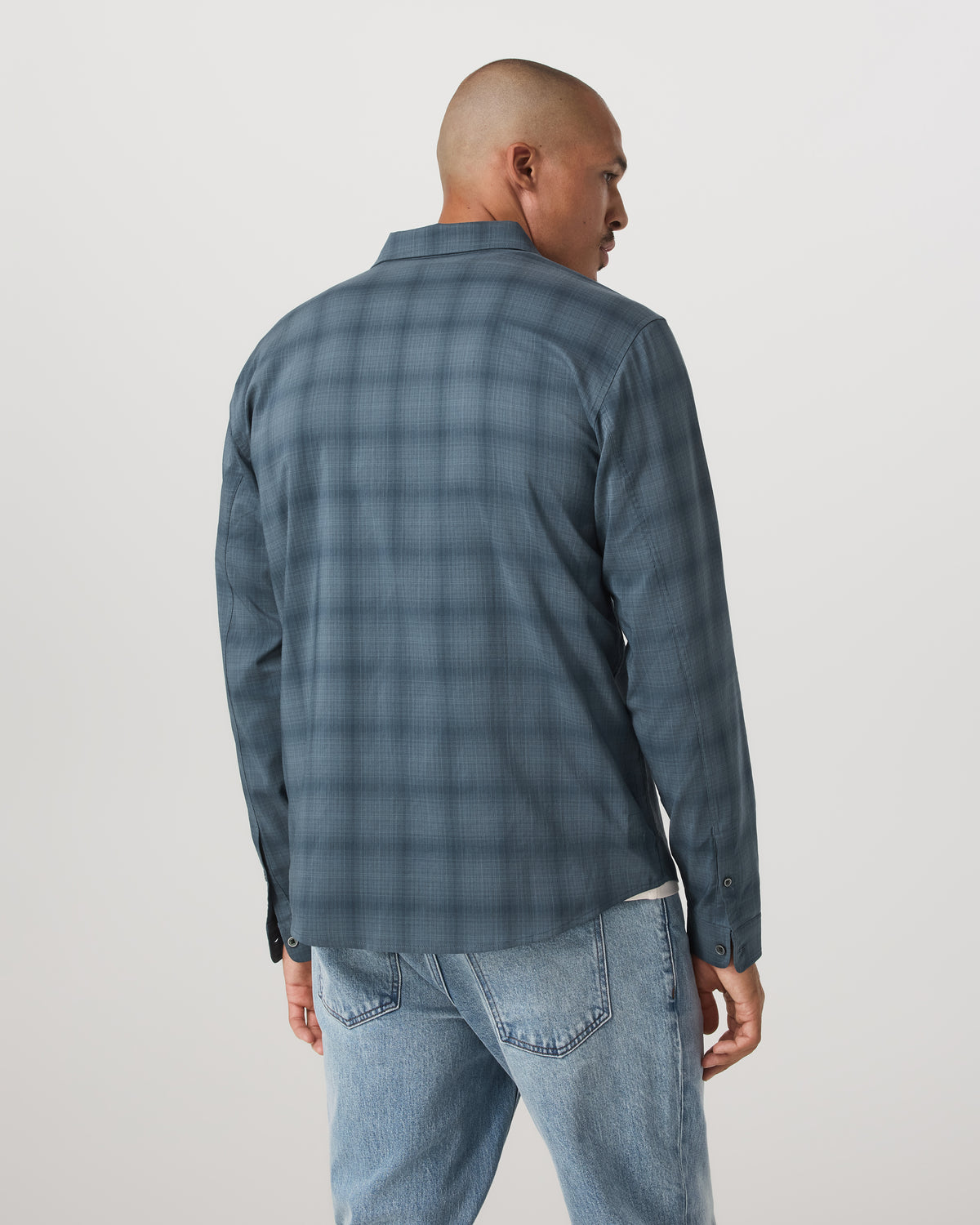 Vuori Long Sleeve Plaid Button Down Shirt Men's Abyss Shirt