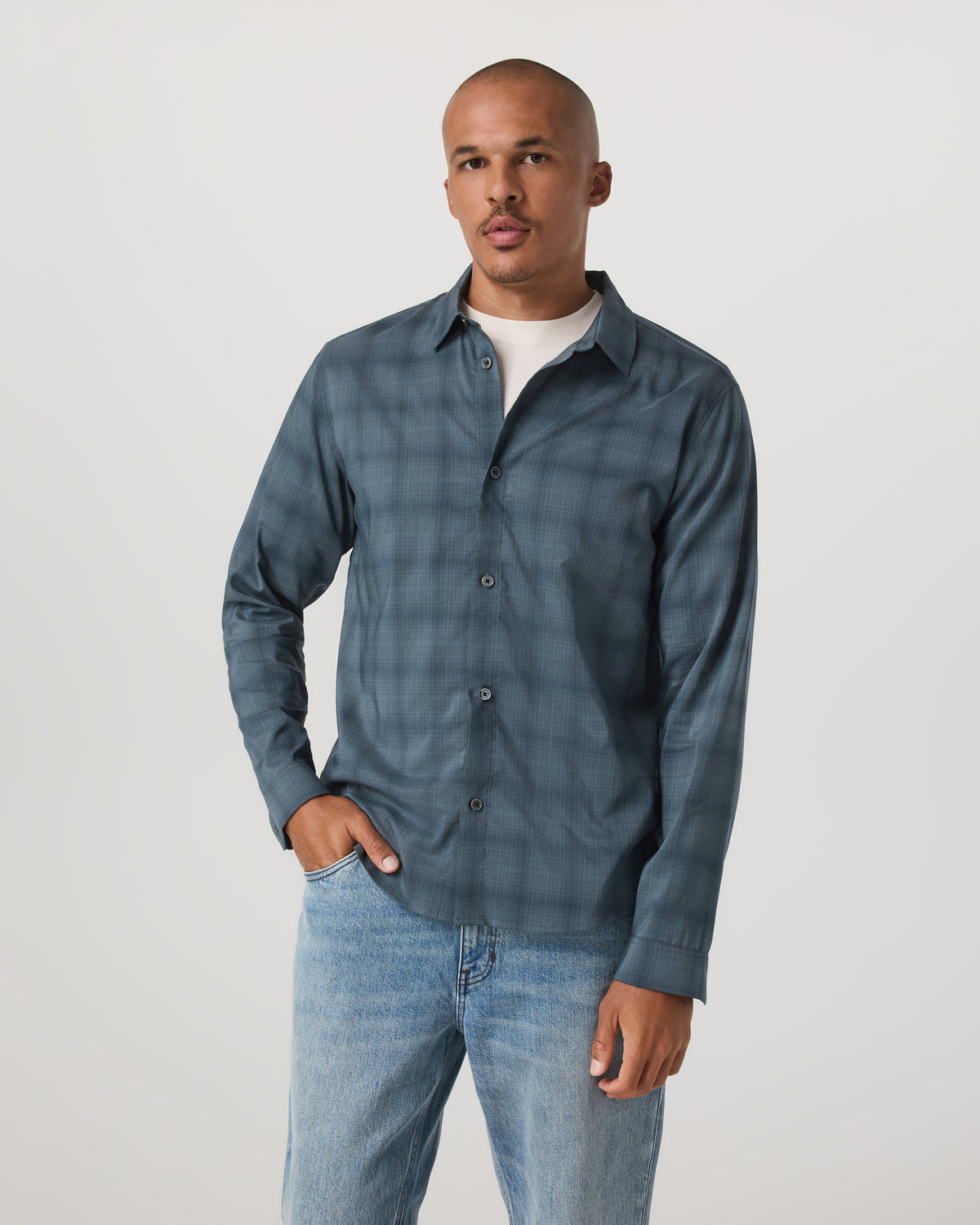 Vuori Long Sleeve Plaid Button Down Shirt Men's Abyss Shirt
