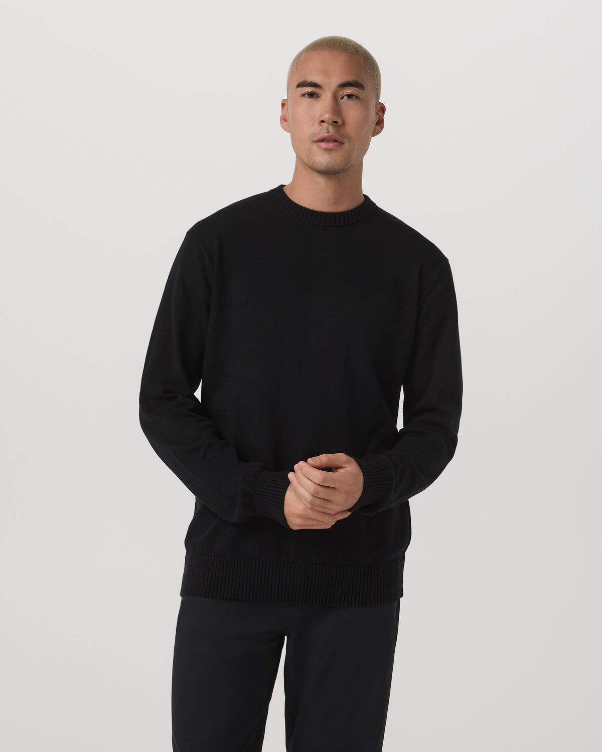Vuori Fluent Sweater Men's Black Sweater