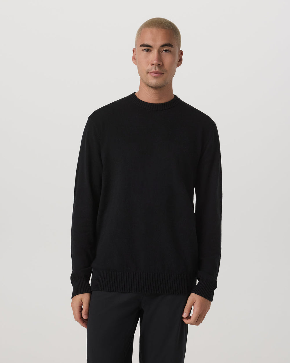 Vuori Fluent Sweater Men's Black Sweater