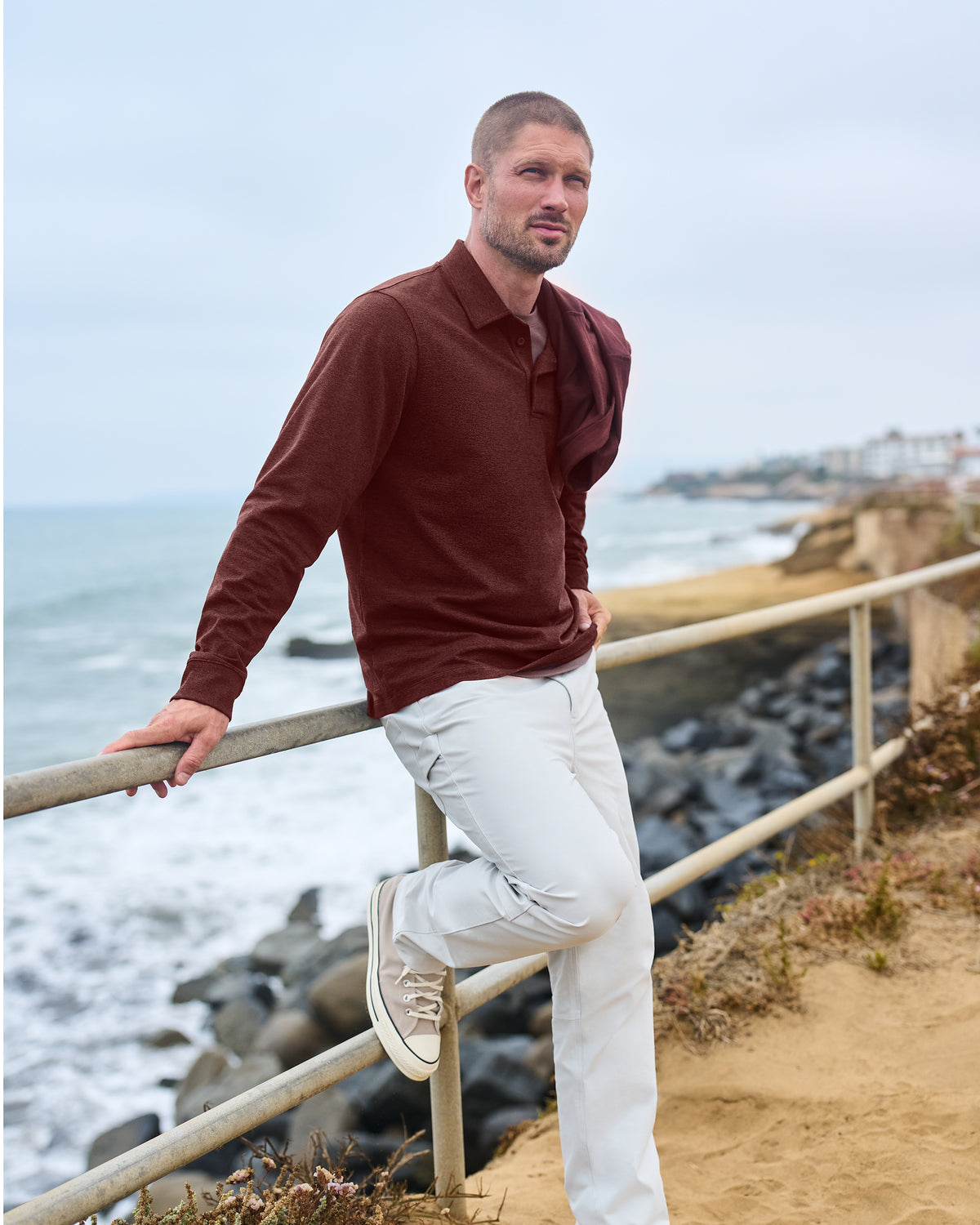 Vuori Men's Long Sleeve Coronado Rugby Spiced Apple Heather