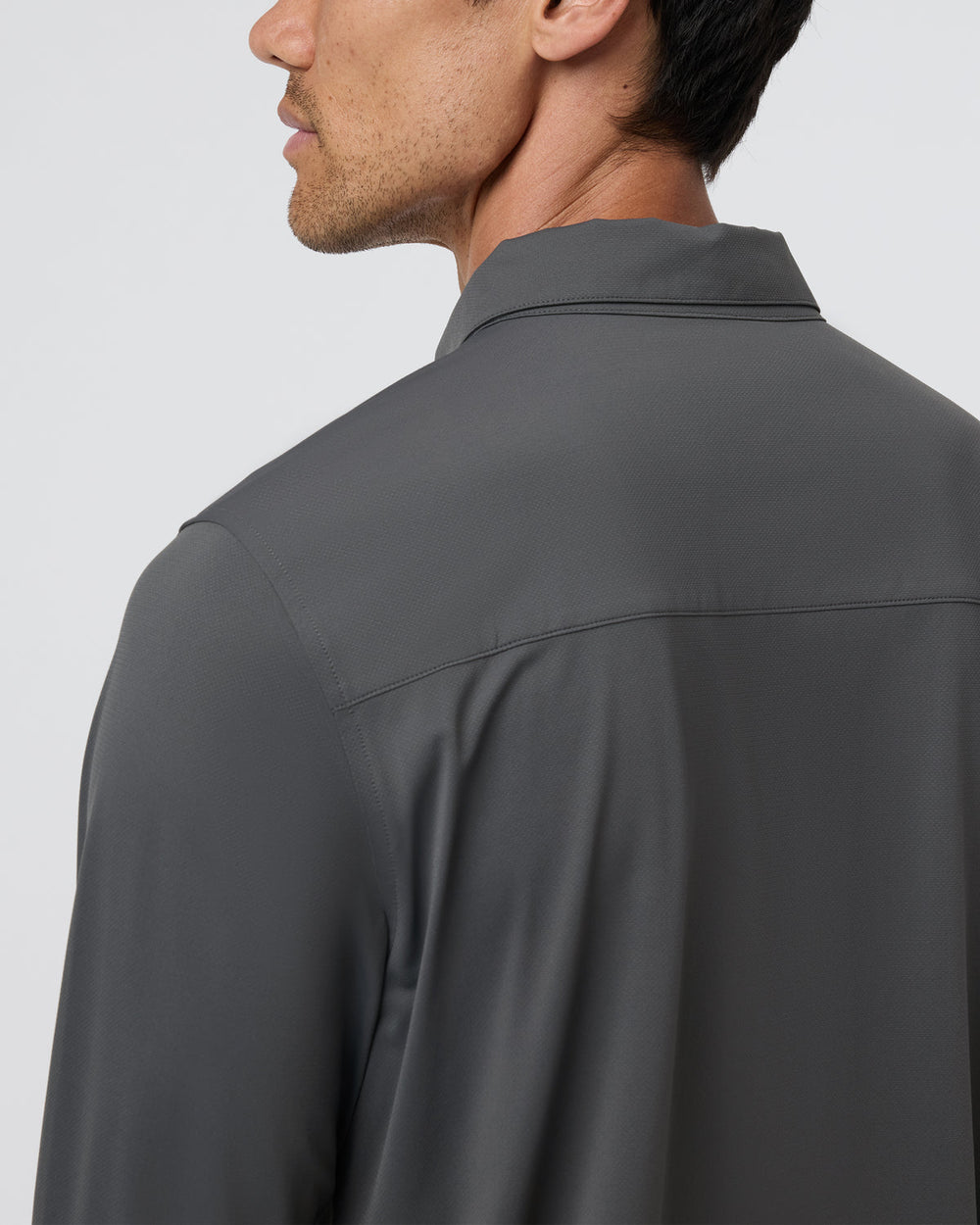 Vuori Long Sleeve TravelLite Button Down Dark Pewter