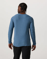 Vuori Men's Long Sleeve Strato Tech Tee Pool Blue Heather