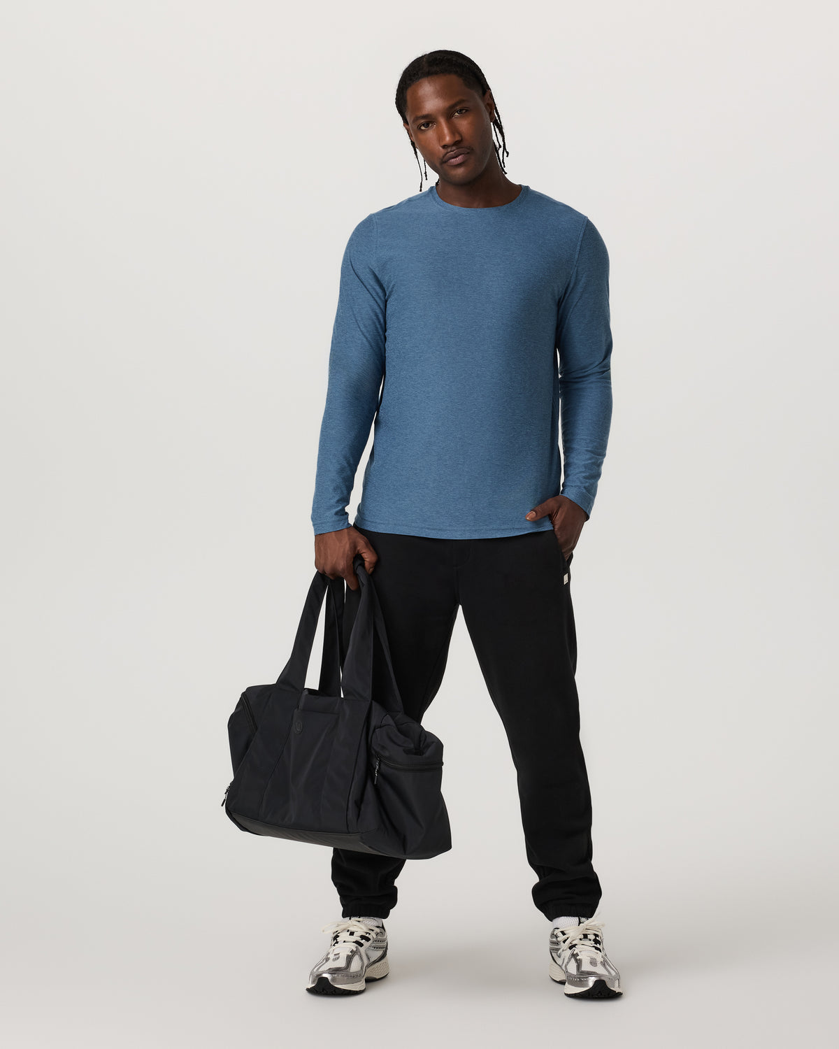 Vuori Men's Long Sleeve Strato Tech Tee Pool Blue Heather