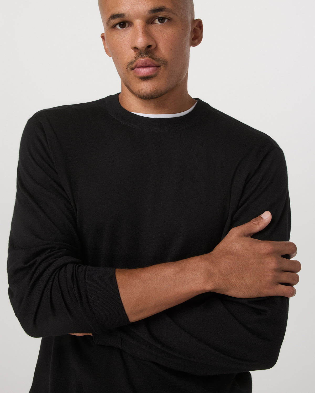 Vuori Merino Fine Gauge Wool Sweater Men's Black Sweater