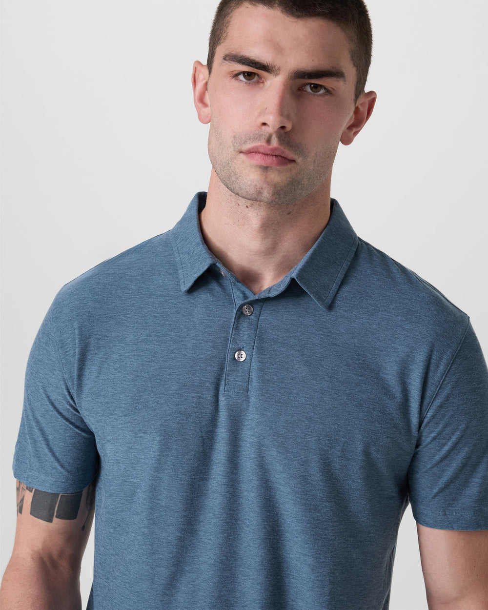 Vuori Strato Tech Polo Men's Pool Blue Heather Polo