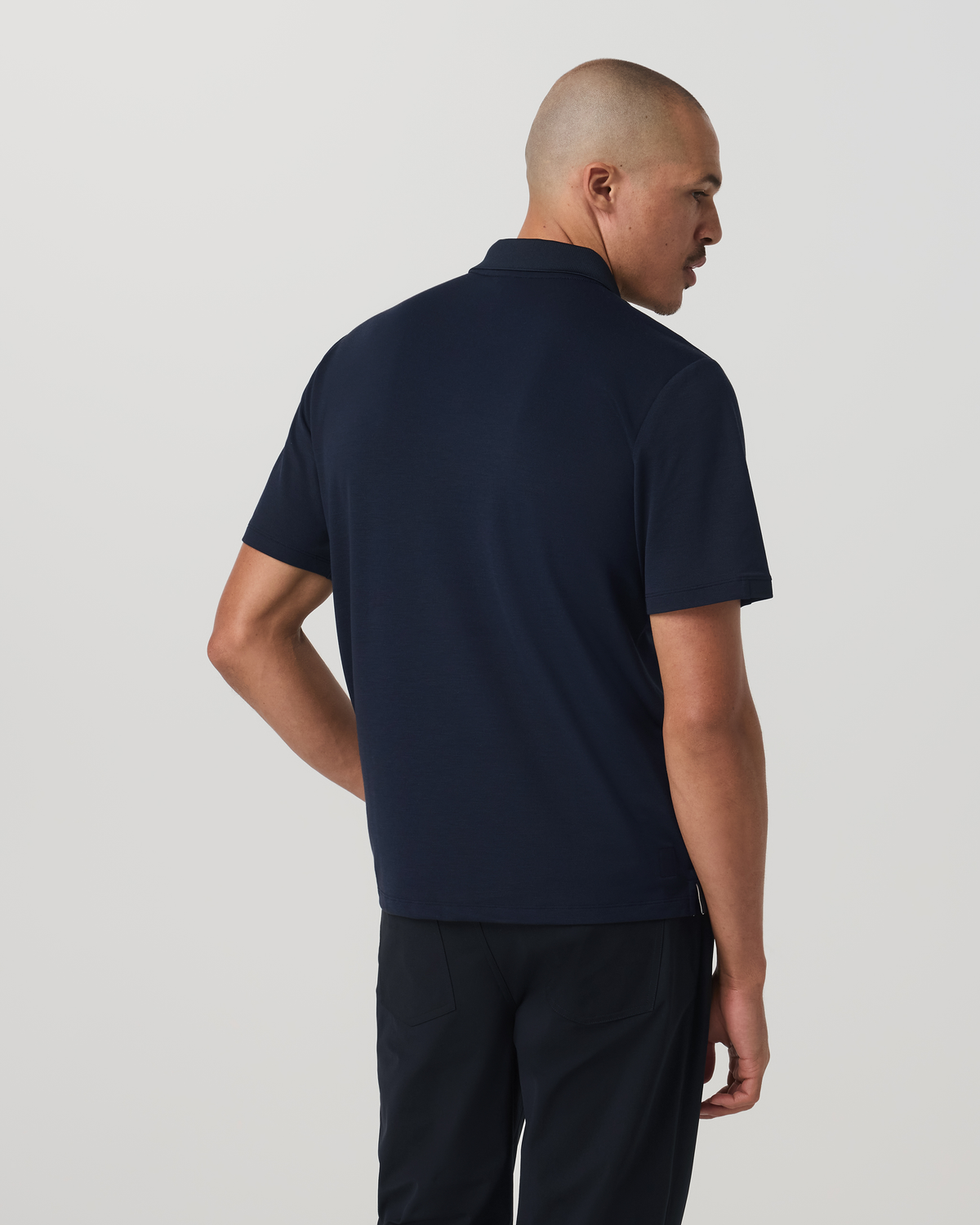 Vuori Men's Short Sleeve Gamepoint Polo 2.0 Ink - Non Tipped