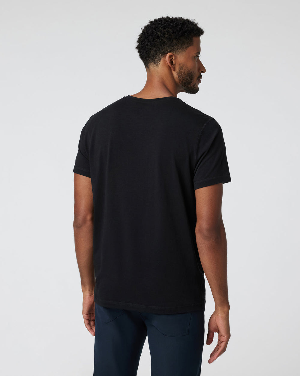 Vuori Short-Sleeve Tuvalu Henley Men's Black Henley Shirt