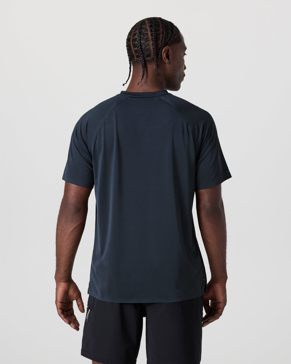 Vuori Short Sleeve Viewpoint Henley Navy