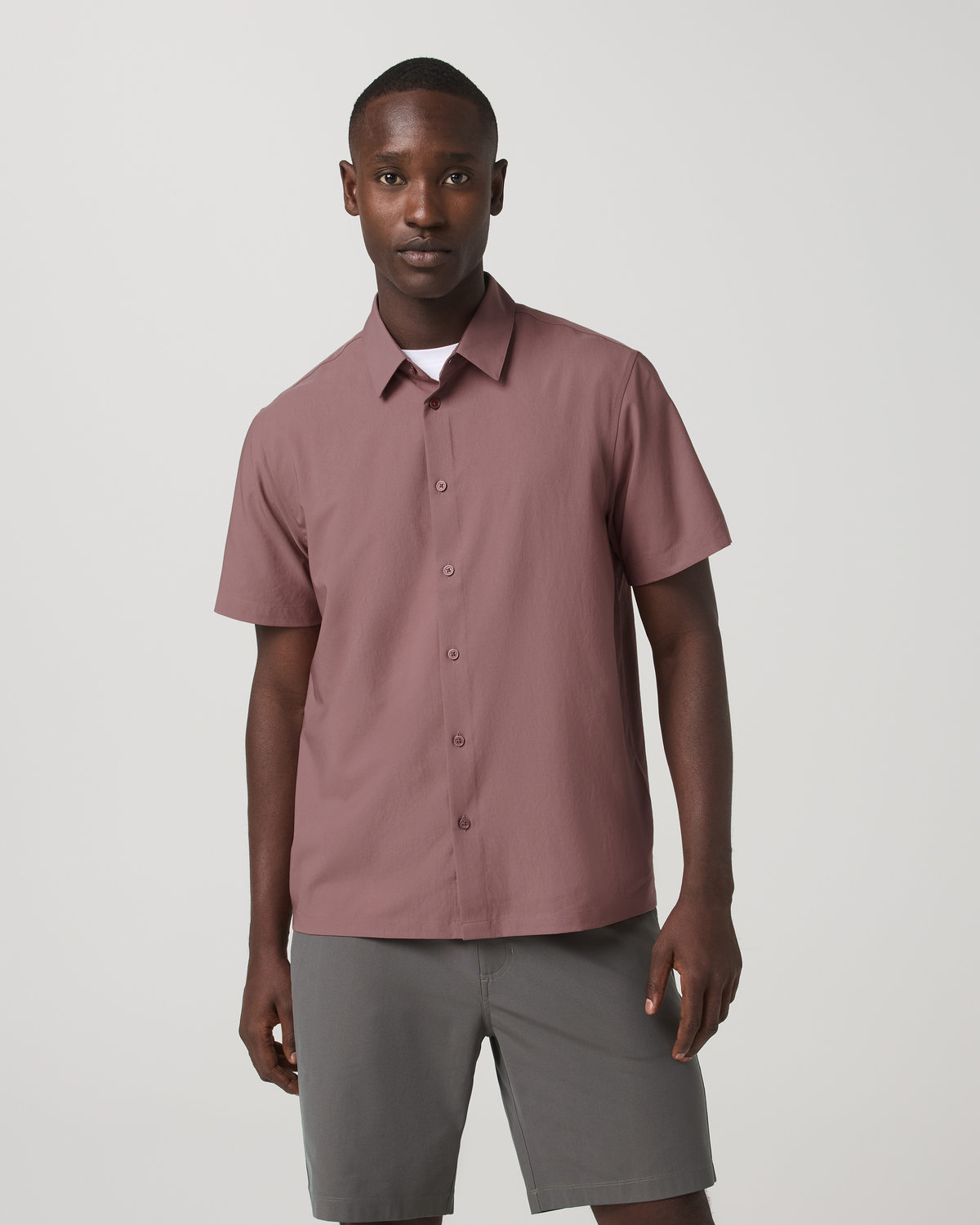 Vuori Short Sleeve Manhattan Button Down Men's Adobe Shirt