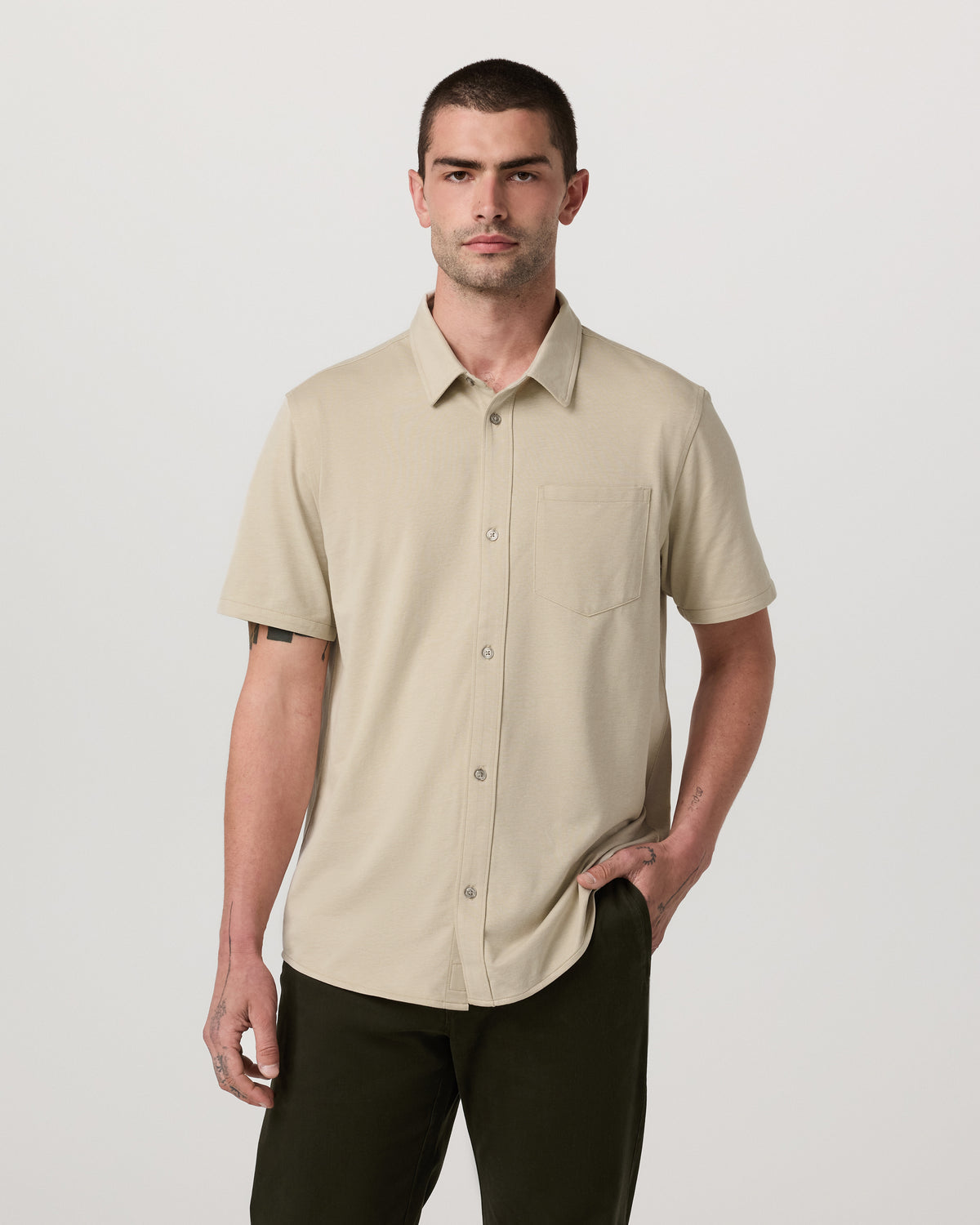 Vuori Short Sleeve Knit Oxford Button Down - Classic Fit Trench
