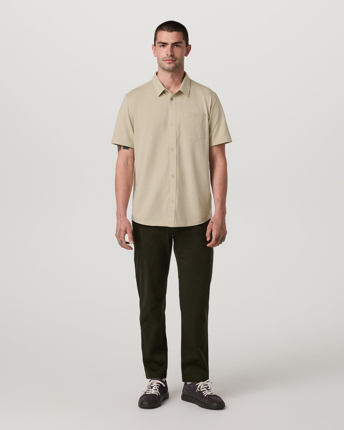 Vuori Short Sleeve Knit Oxford Button Down - Classic Fit Trench