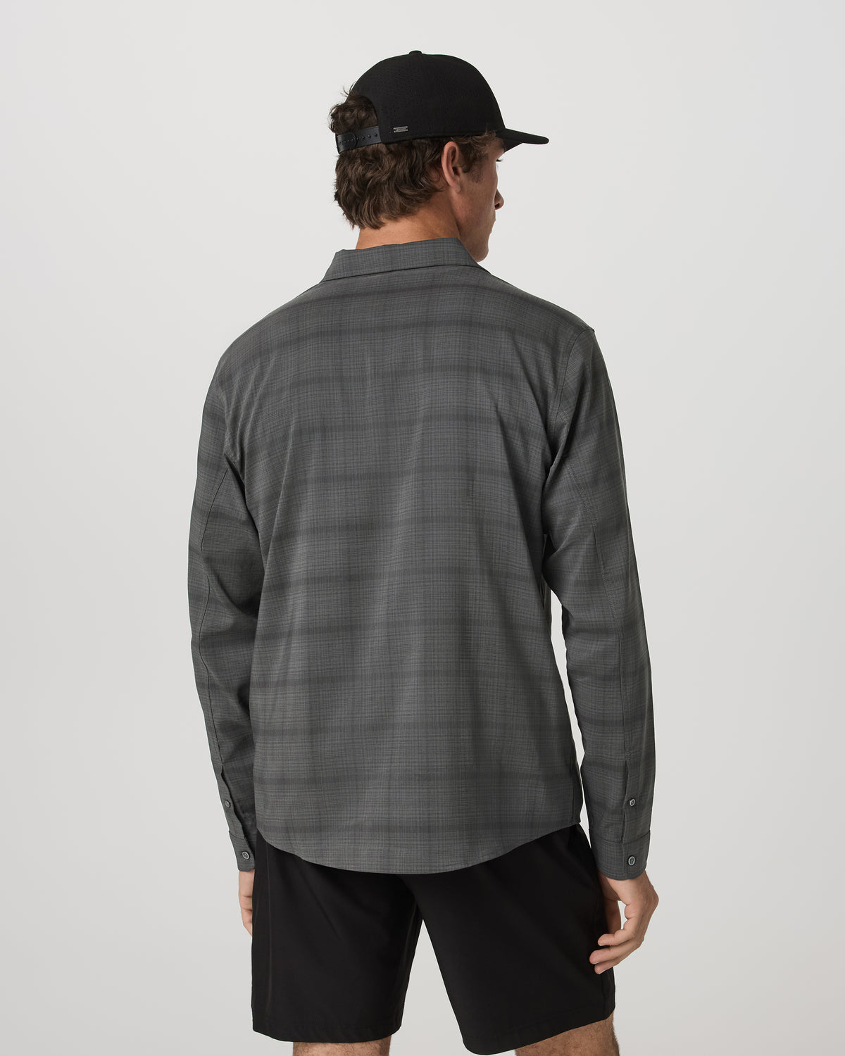 Vuori Men's Long Sleeve Plaid Button Down Shirt Dark Pewter