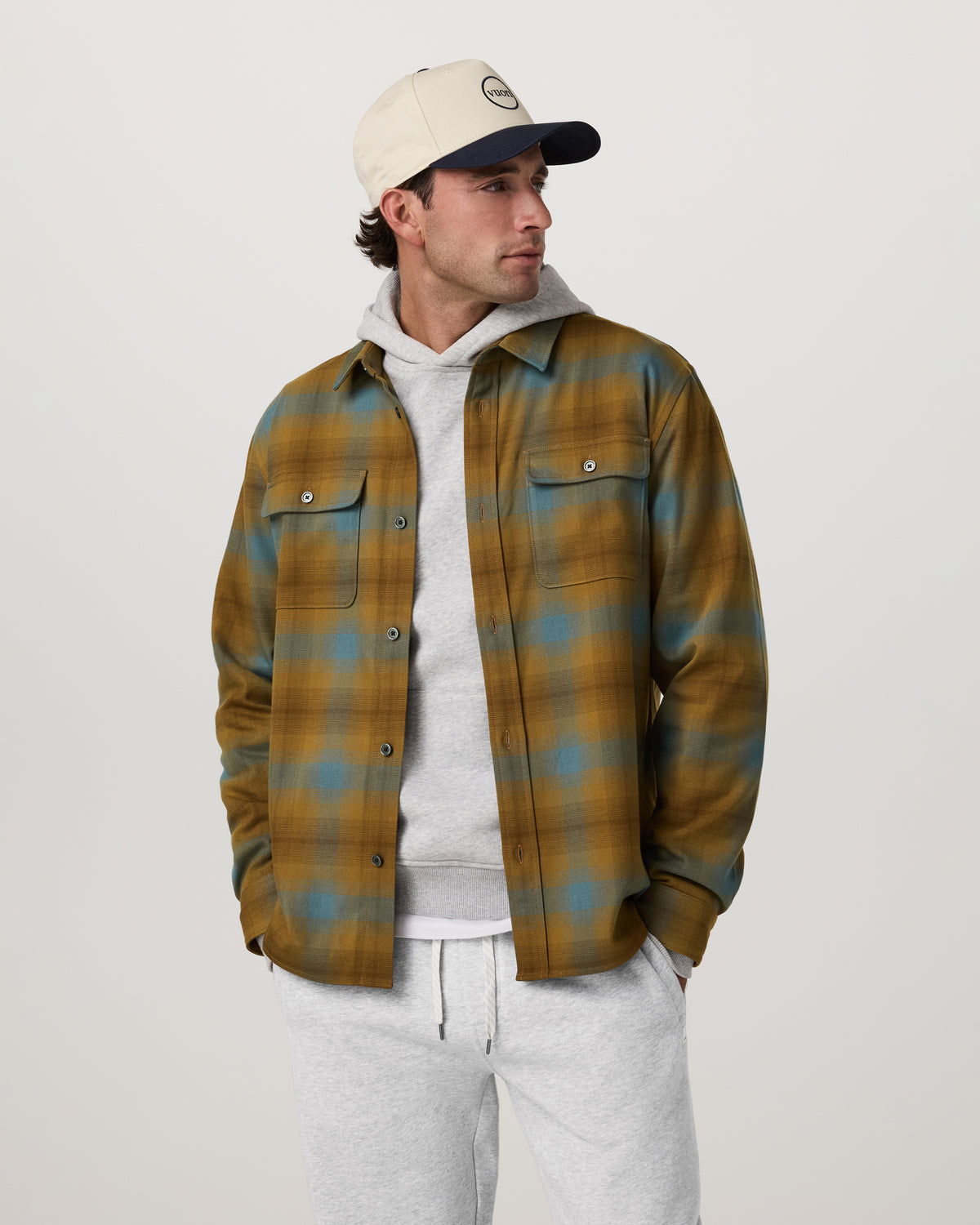 Vuori Long Sleeve Flannel Button Down Men's Bluegrass Shirt