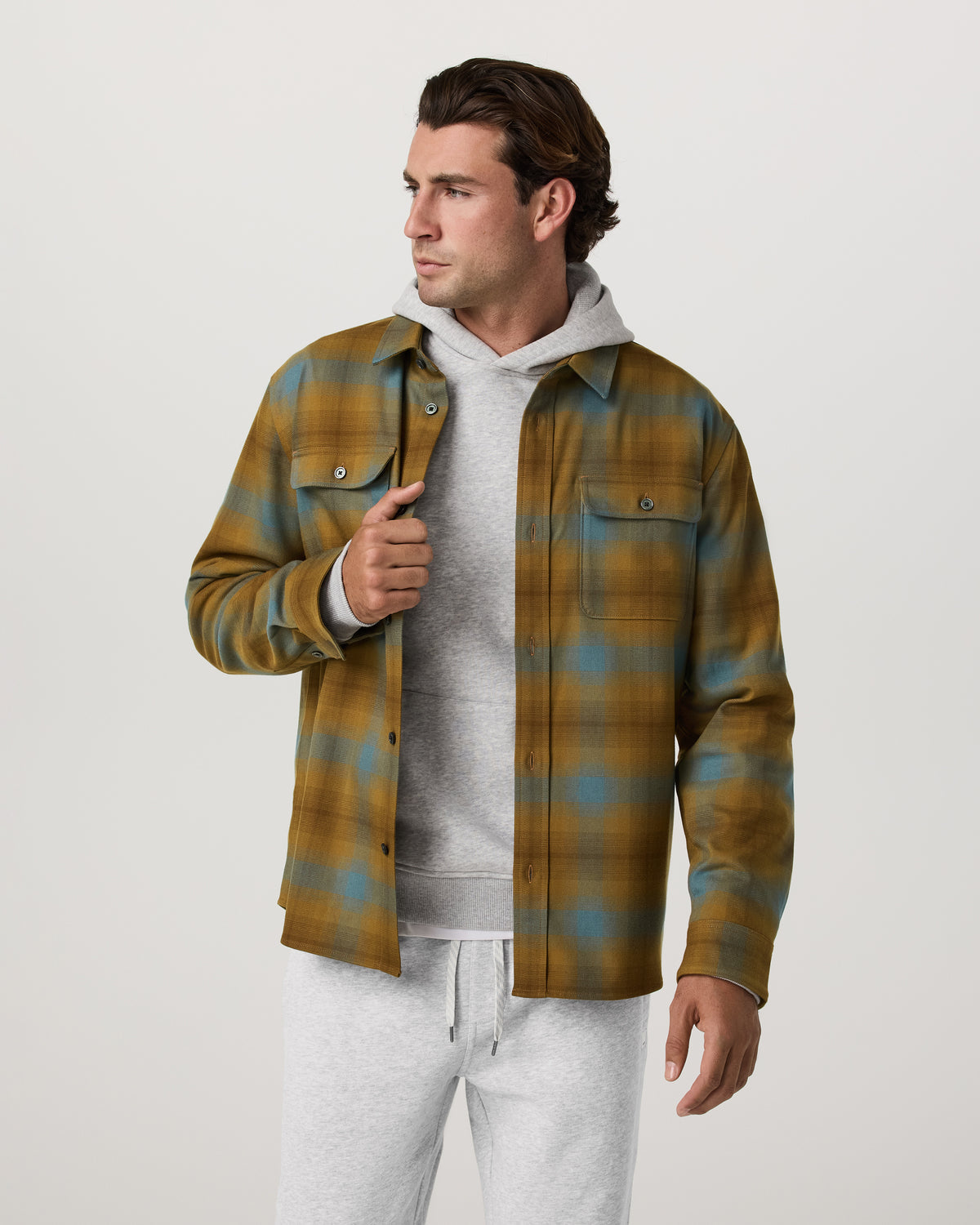 Vuori Long Sleeve Flannel Button Down Men's Bluegrass Shirt