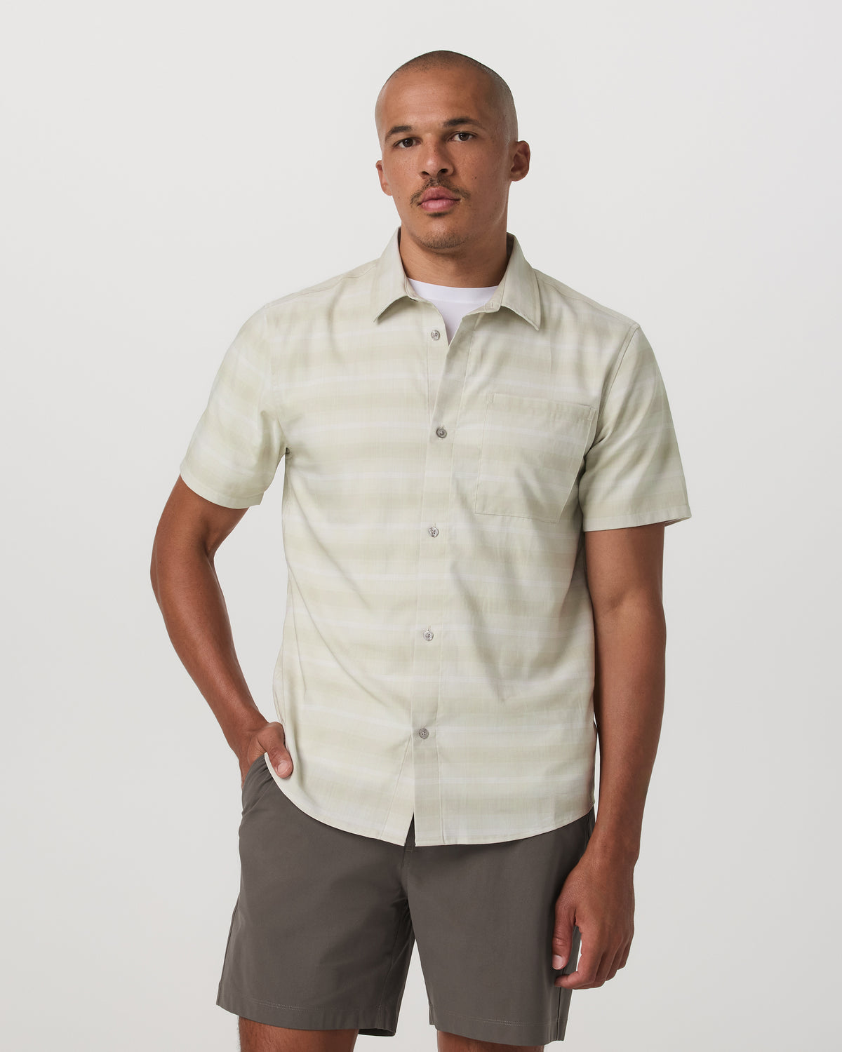 Vuori Men's Short Sleeve Plaid Button Down Shirt Sandalwood