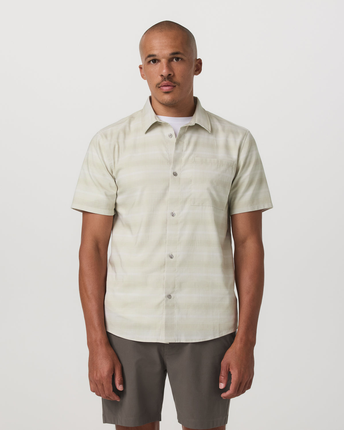 Vuori Men's Short Sleeve Plaid Button Down Shirt Sandalwood