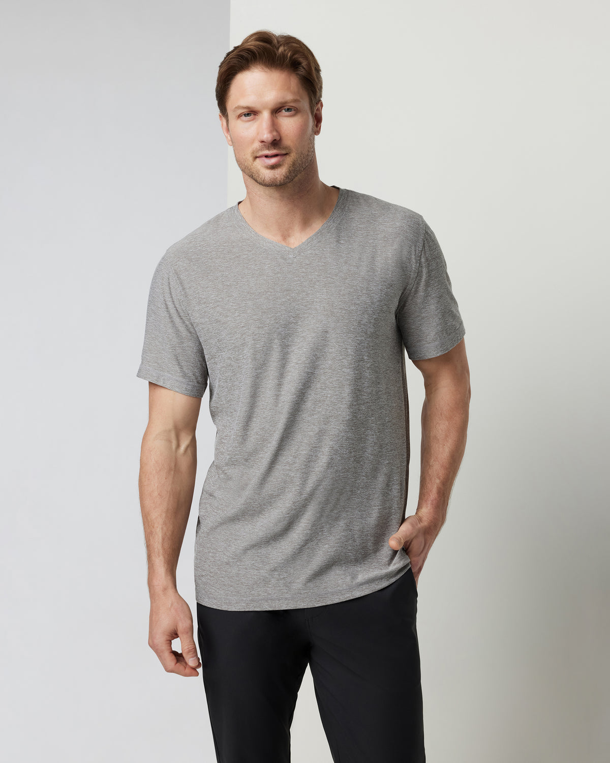 Vuori Strato Tech V-Neck Men's Heather Grey Shirt