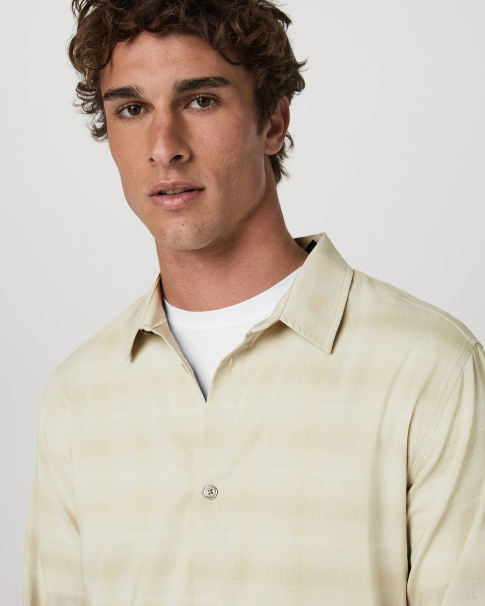 Vuori Men's Long Sleeve Plaid Button Down Shirt Sandalwood
