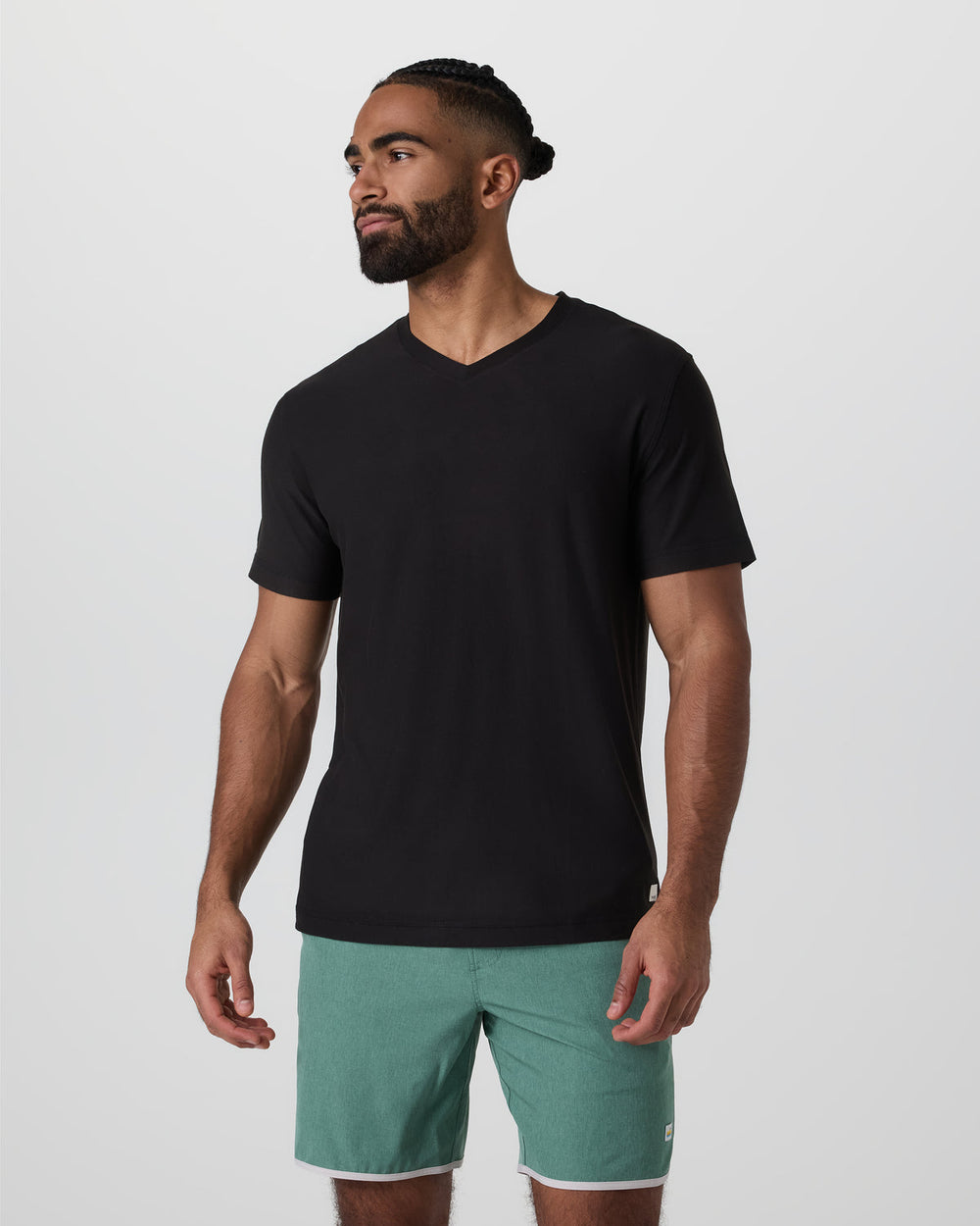 Vuori Strato Tech V-Neck Tee Black Workout Shirt