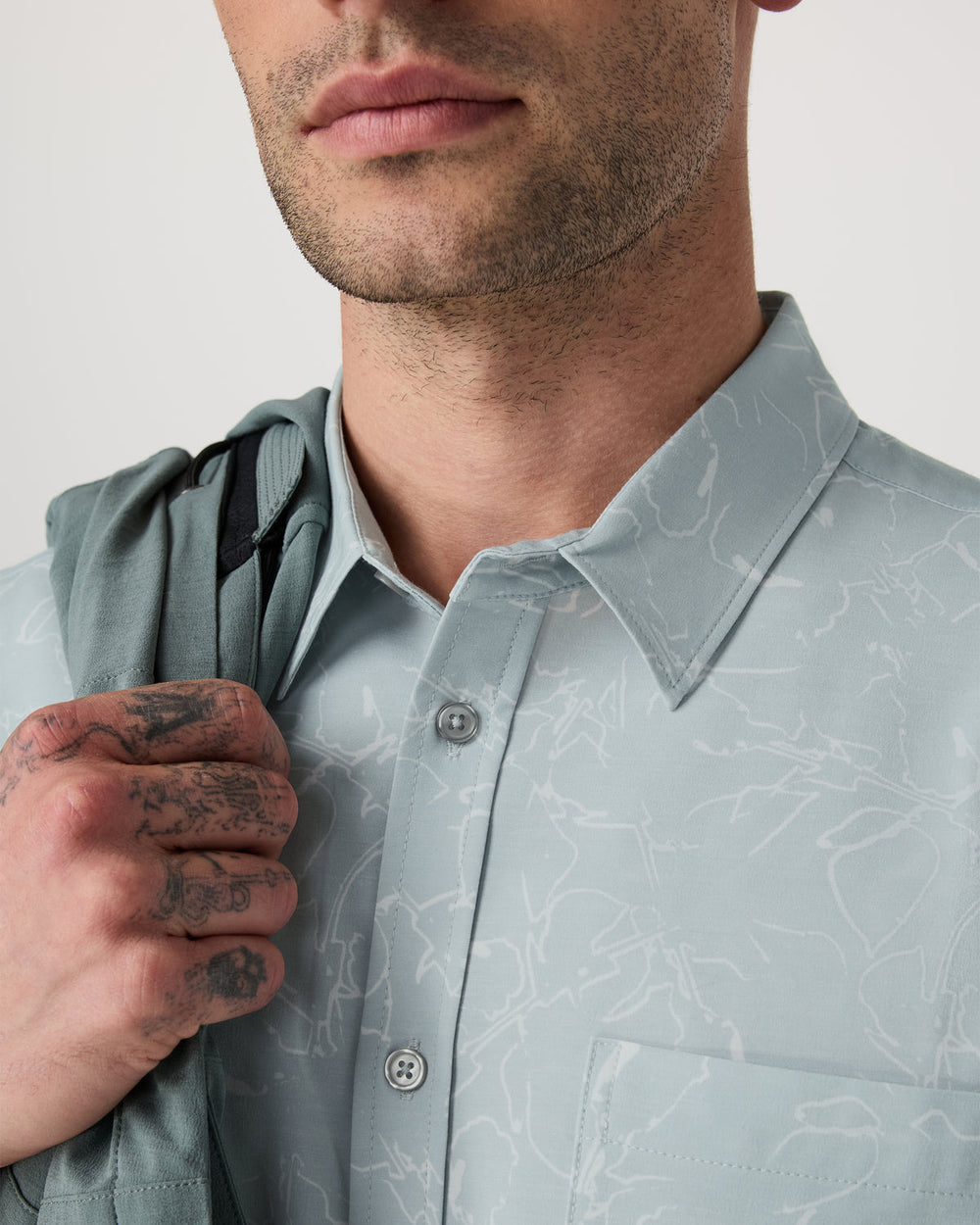 Vuori Short Sleeve Bridge Button Down Men's Chalk Blue Shirt