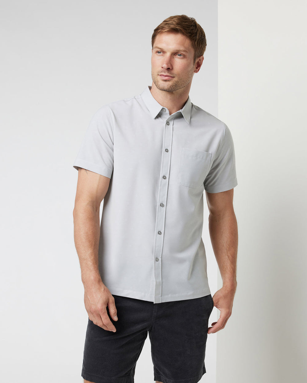 Vuori Short Sleeve Bridge Button Down Vapor Dot