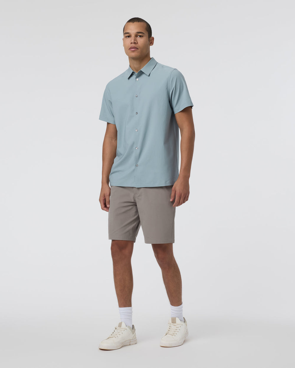 Vuori Short Sleeve Manhattan Button Down Men's Mist Shirt