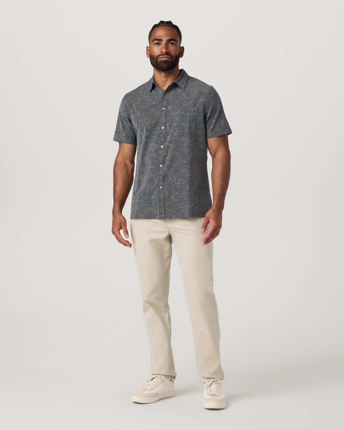 Vuori Short Sleeve Bridge Button Down Men's Root Shirt