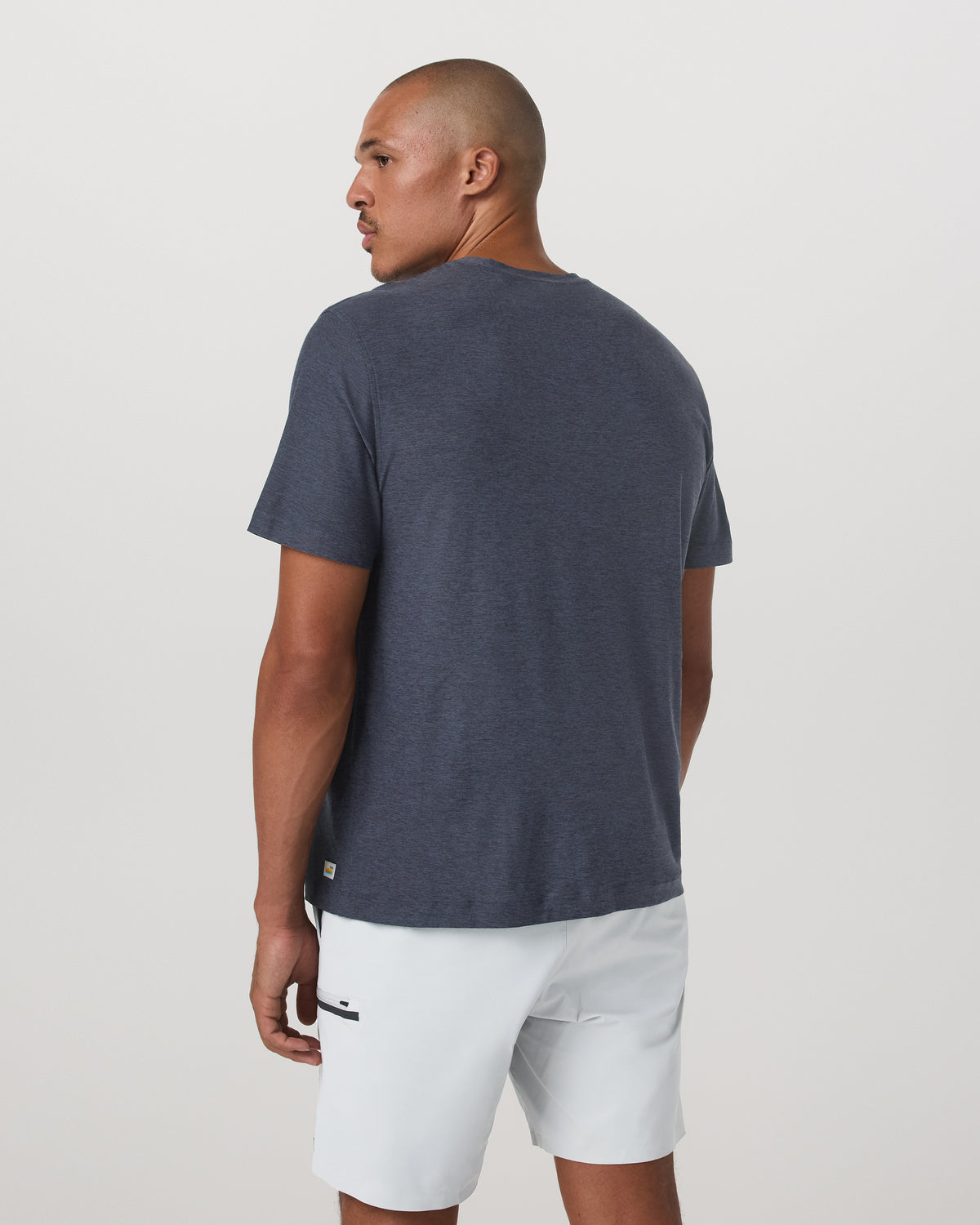 Vuori Short Sleeve Strato Pocket Tee-Relaxed Fit Dark Azure Heather