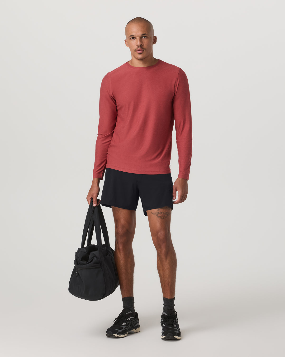 Vuori Long Sleeve Strato Tech Tee Fire Heather Workout Shirt