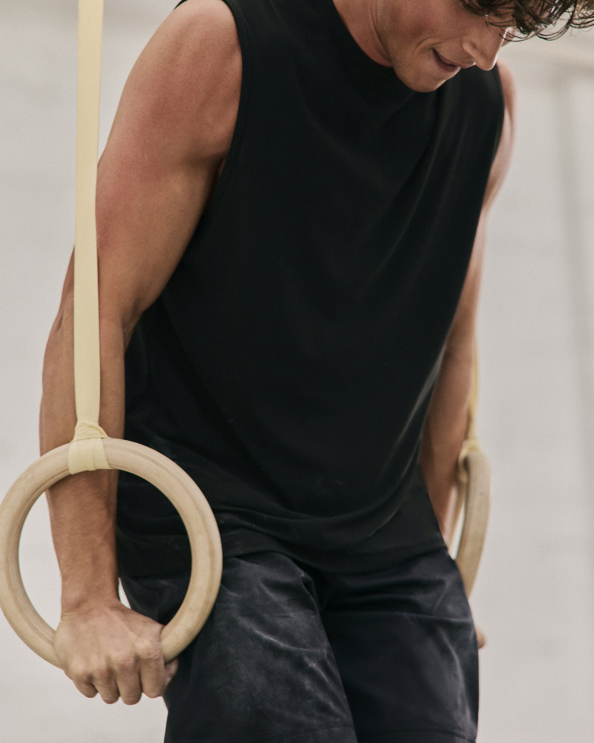 Vuori Strato Muscle Tee Men's Black Muscle Shirt