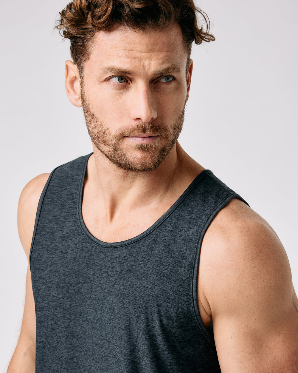 Vuori Strato Tech Tank Charcoal Heather