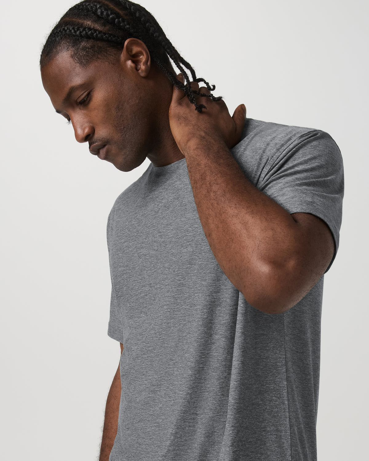 Vuori Short Sleeve Strato Tech Tee - Relaxed Fit Heather Grey