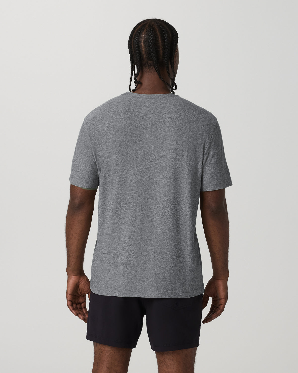 Vuori Short Sleeve Strato Tech Tee - Relaxed Fit Heather Grey