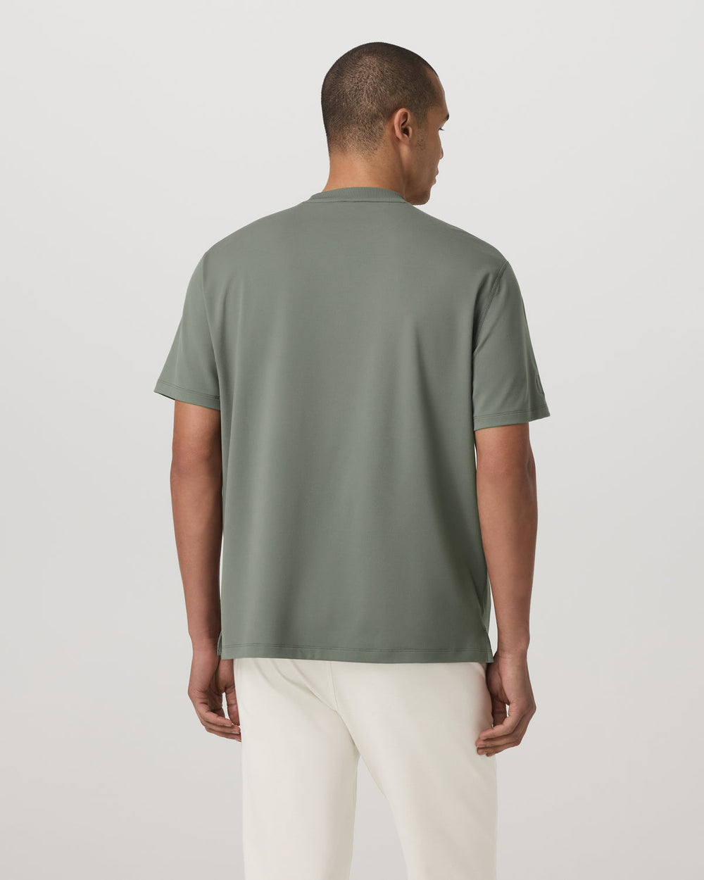 Vuori Short Sleeve Ponto Pocket Tee - Relaxed Fit Light Oregano