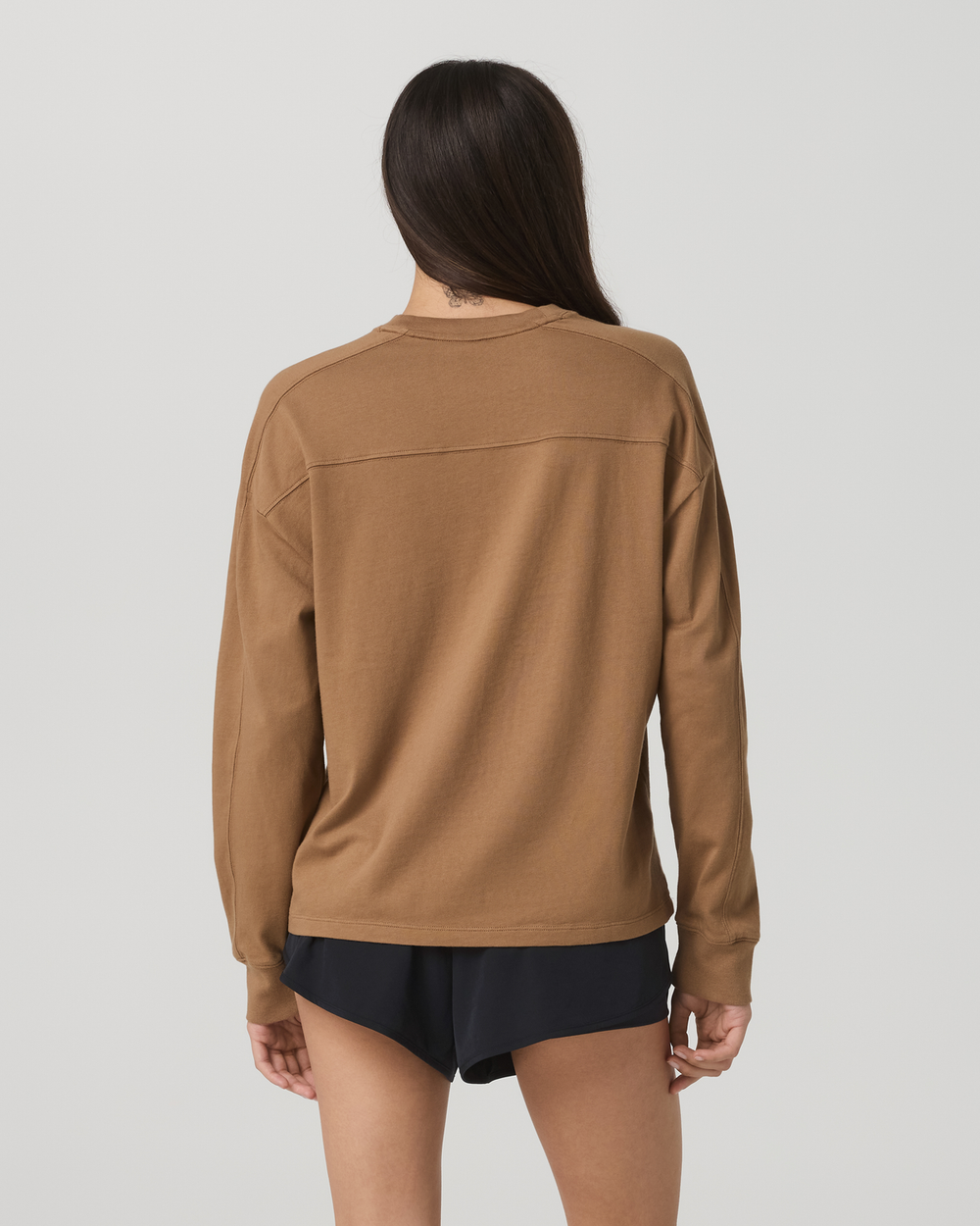 Vuori Long Sleeve Heavyweight Cotton Tee Women's Acorn Shirt